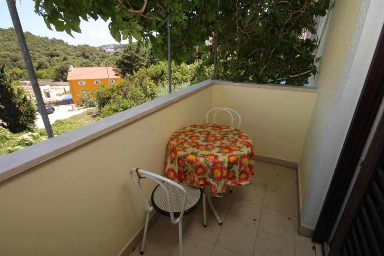 Apartment Mali Losinj 7879B Экстерьер фото
